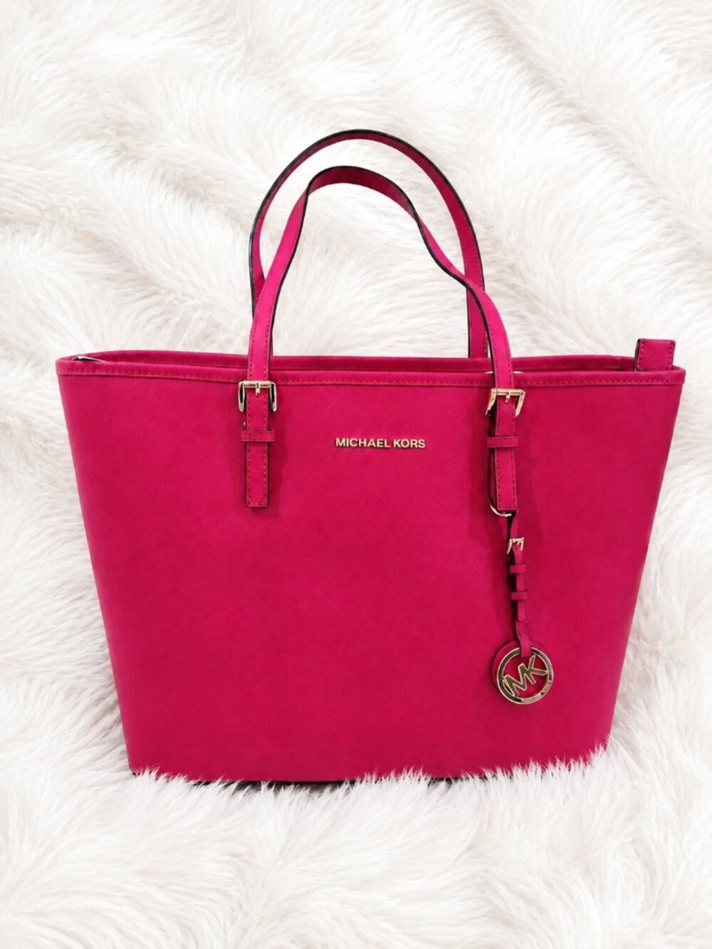 NWT Michael Kors Jet Set Travel Pink Leather Zip Structured Shoulder Bag